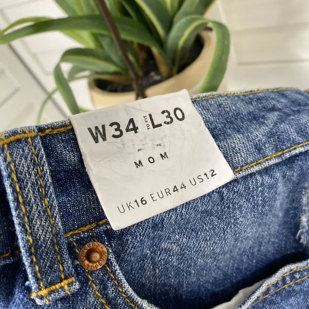 New Topshop Mom Jeans High Waisted Tapered Leg‎ Medium Wash Blue Size 34 US 12